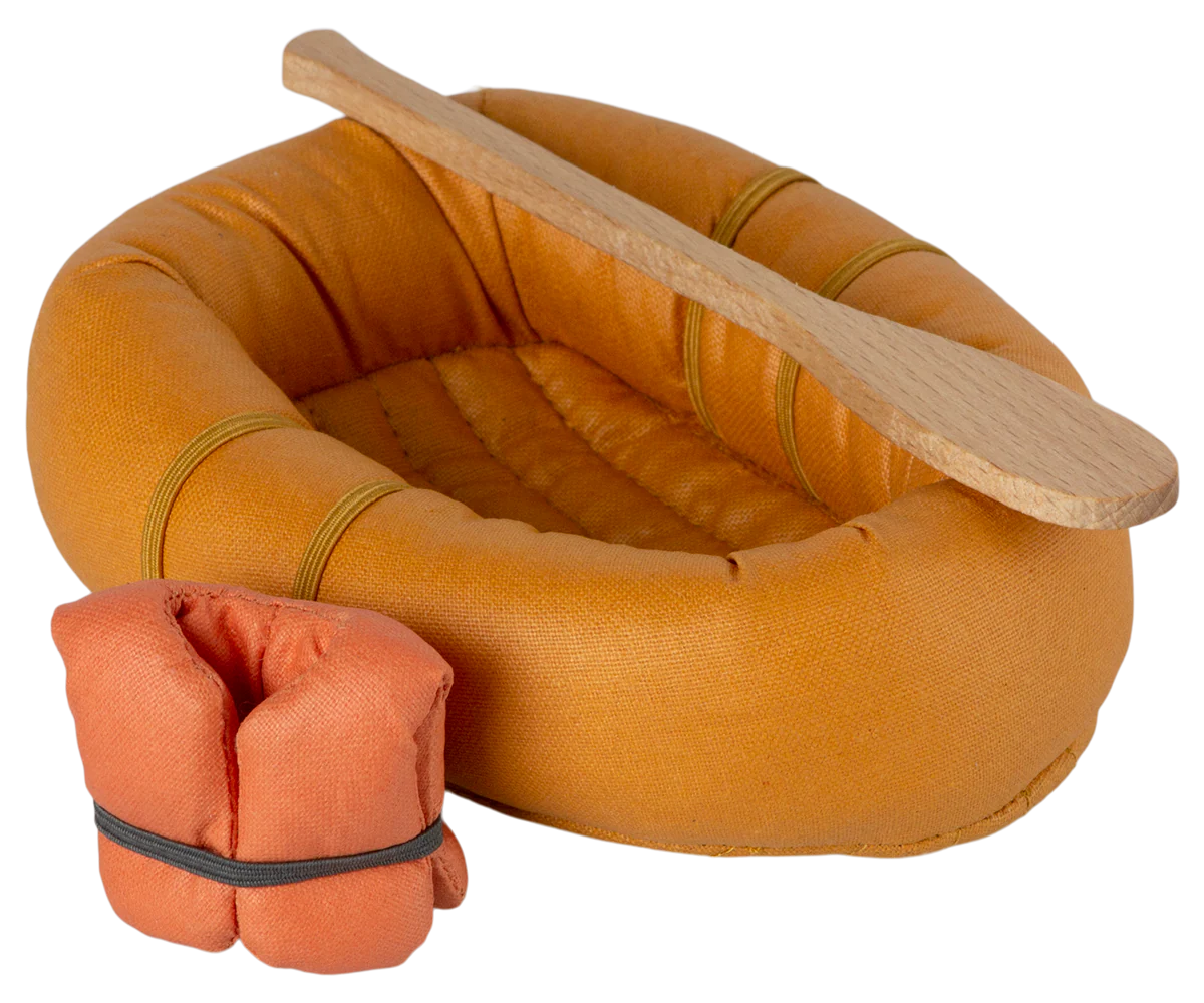 Mouse-Sized Rubber Boat Set