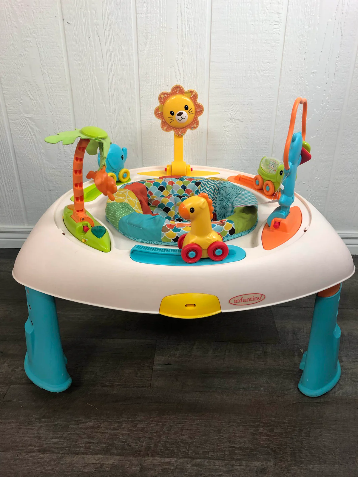 Infantino Sit, Spin, And Stand Entertainer Seat And Activity Table