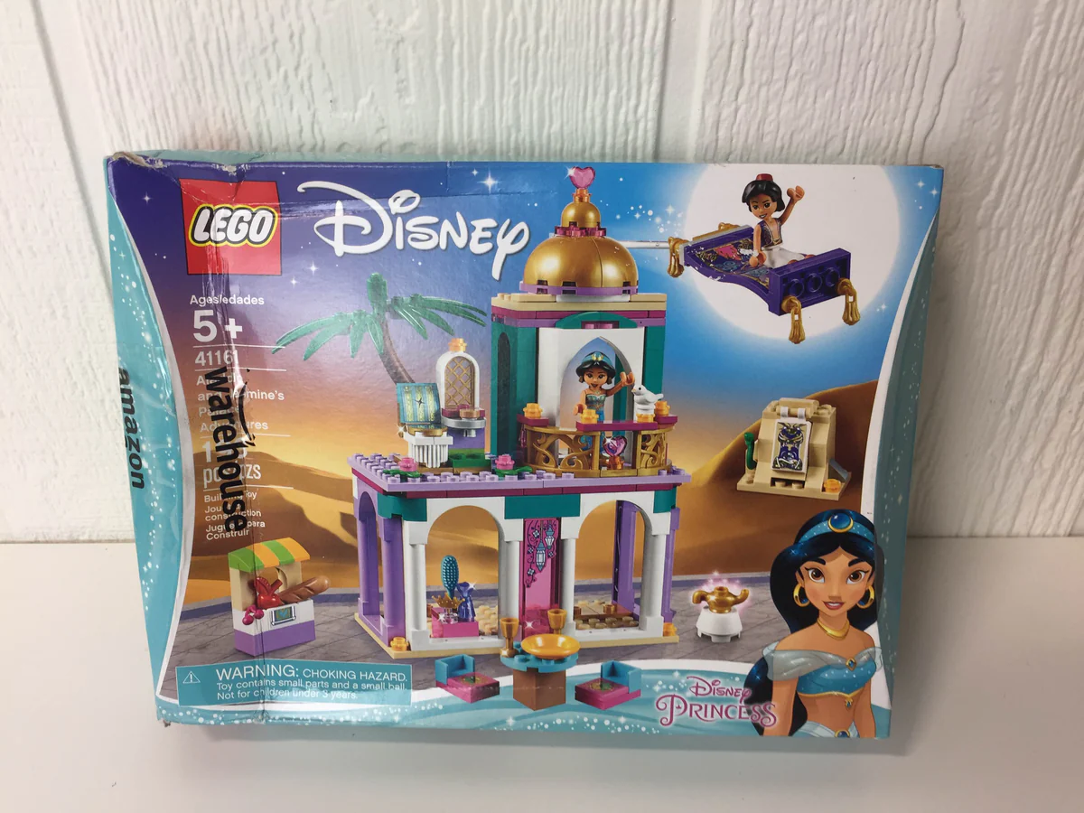 LEGO Disney Aladdin and Jasmine's Palace Adventures