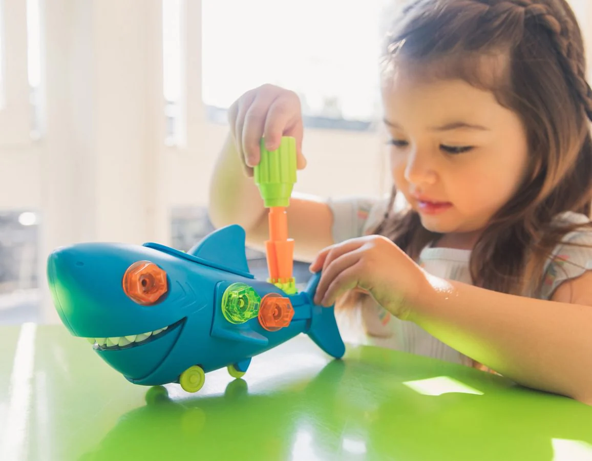Design & Drill Shark - Jawsome Fun!