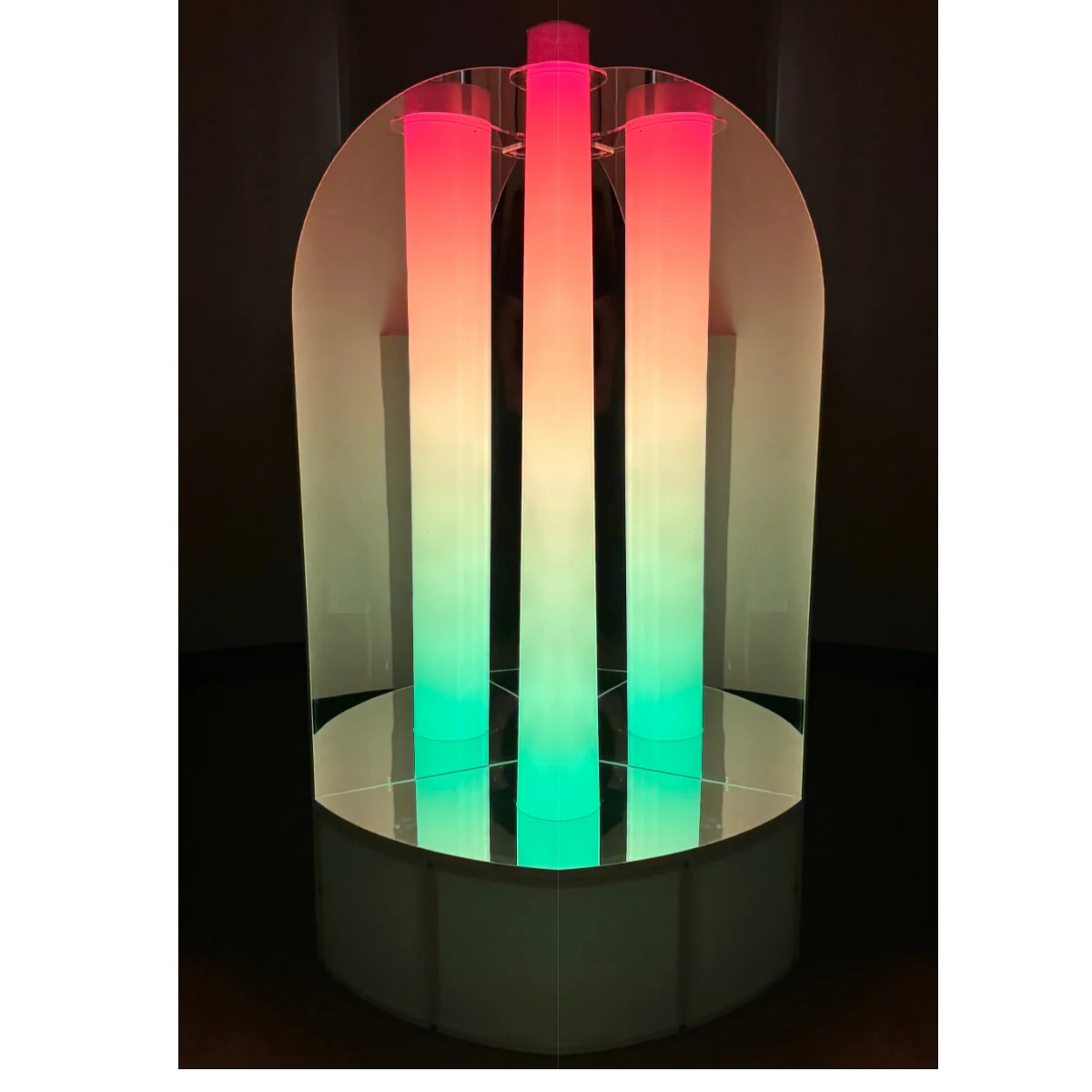 5ft LED Light Column with Mirror and Reflective Corner Base