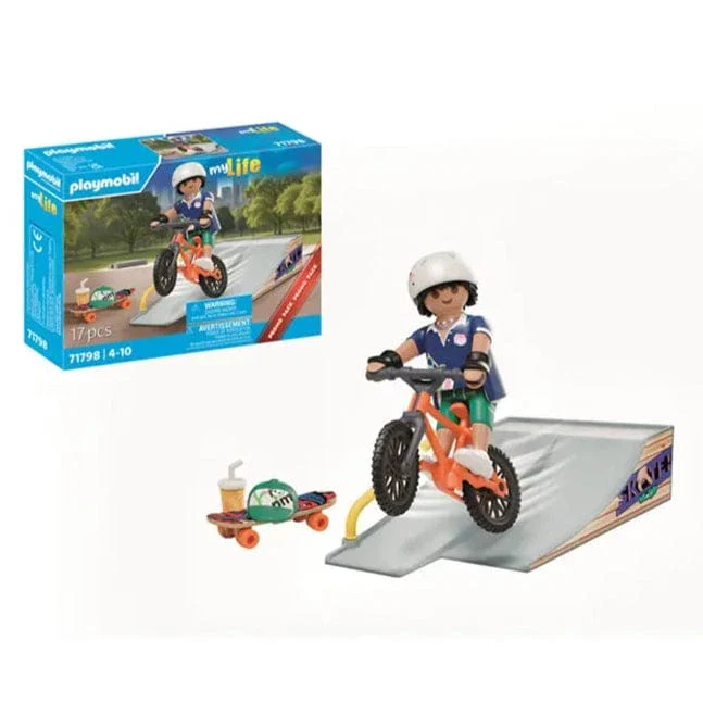 71798 Skateboarder with Ramp